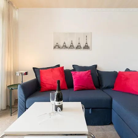 Apartment Tamaran Garden View