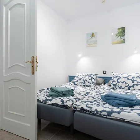 Tamaran Garden View Apartment *