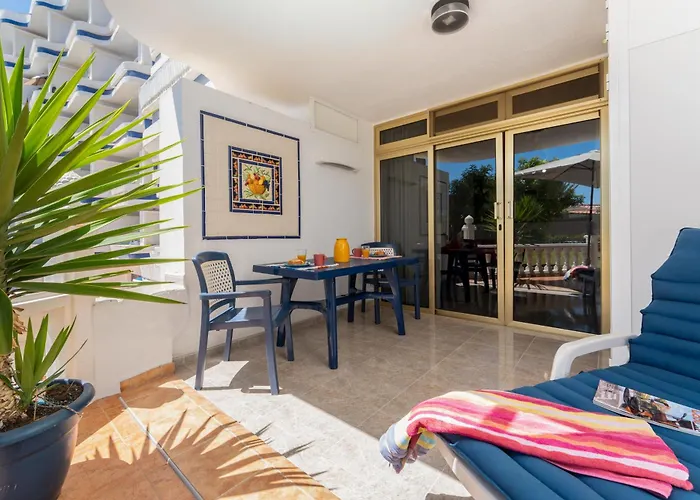 Tamaran Garden View Apartment *