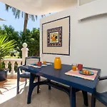 Tamaran Garden View Apartment *